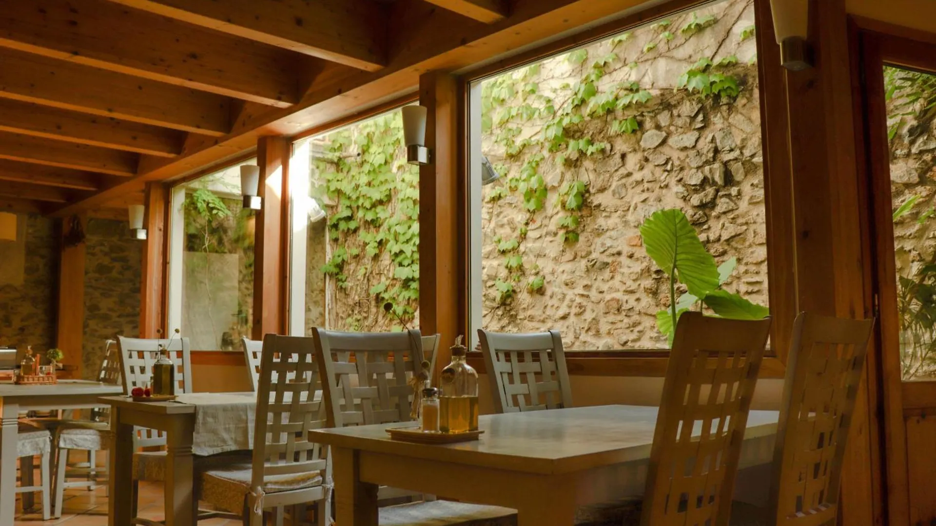 Hotel Boutique Niu De Sol - Designed For Adults Palau Saverdera